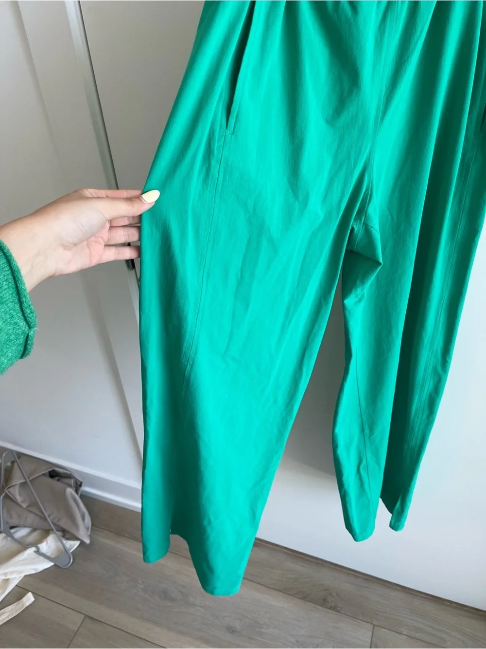 Lululemon Wide Leg Stretch Woven Green Pants High Rise